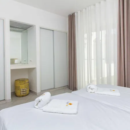 Estima Golf House By Ici *