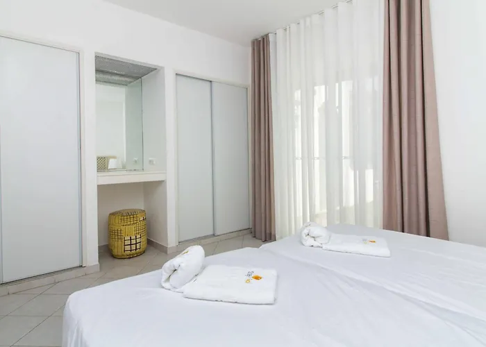 Estima Golf House By Ici *