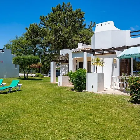 Estima Golf House By Ici *