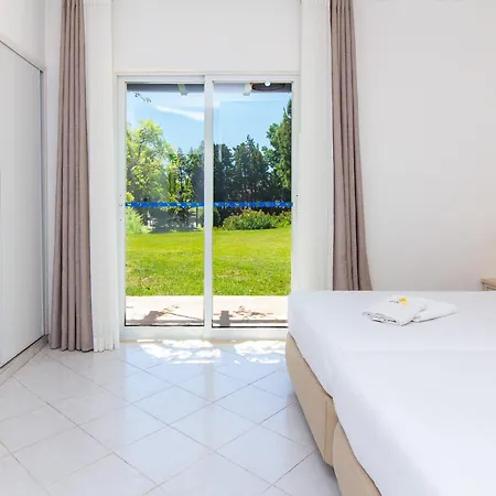 Σπίτι διακοπών Estima Golf House By Ici Αλμπουφέιρα